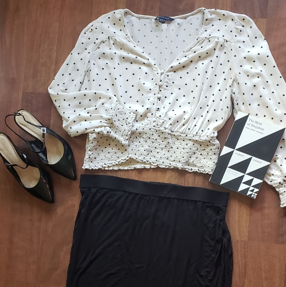 Polka-dot Gathered Long Sleeve Crop Top